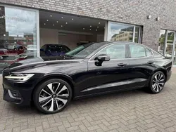 Onyx black / metallic Gebraucht 2021 Volvo S60 Inscription Limousine | 23.850 € (Guter Preis)