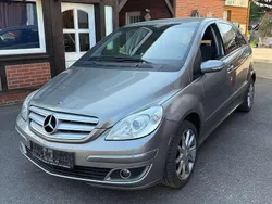 Grau Gebraucht 2008 Mercedes B150 Edition Van / Kleinbus | 1.600 € (Etwas zu teuer)