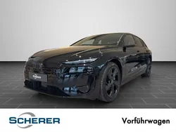 Mythosschwarz metallic (metallic) Gebraucht 2025 Audi A6 e-tron Ambiente Kombi | 77.730 € (Superpreis)