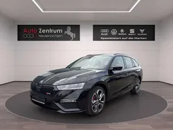 Black magic pearlescent Gebraucht 2022 Skoda Octavia RS Kombi | 28.970 € (Fairer Preis)