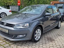 Grau Gebraucht 2013 VW Polo Highline Kleinwagen | 8.900 € (Fairer Preis)