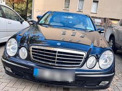 Schwarz Gebraucht 2004 Mercedes E200 Limousine | 3.500 € (Fairer Preis)