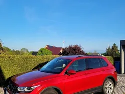 Rot Gebraucht 2022 VW Tiguan Life SUV | 34.500 € (Guter Preis)