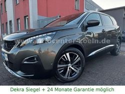 Grau Gebraucht 2019 Peugeot 5008 Allure SUV | 15.950 € (Guter Preis)