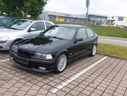 Schwarz Gebraucht 1997 BMW 323 Compact M Sport Kleinwagen | 9.499 €