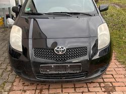 Schwarz Gebraucht 2006 Toyota Yaris Kleinwagen | 1.800 € (Guter Preis)