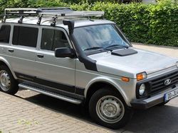 Silber Gebraucht 2021 Lada niva SUV | 14.600 € (Fairer Preis)