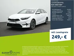 Deluxeweiß metallic Neu 2025 Kia Ceed Sportswagon Kombi | 30.090 € (Etwas zu teuer)