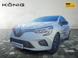 Weiß Gebraucht 2024 Renault Clio V Evolution Limousine | 13.997 € (Guter Preis)