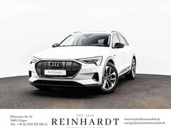Gletscherweiß metallic Gebraucht 2022 Audi e-tron Advanced SUV | 39.370 € (Fairer Preis)