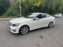 Weiß Gebraucht 2013 Mercedes C180 AMG line Coupé | 9.500 € (Guter Preis)
