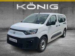 Weiß Gebraucht 2022 Fiat e-Doblò Van / Kleinbus | 27.990 € (Fairer Preis)