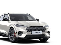 Star white platinum metallic Gebraucht 2024 Ford Mustang Mach-E GT SUV | 81.850 €