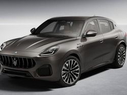 Grau Neu 2025 Maserati Grecale SUV | 99.777 €