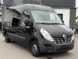 Schwarz Gebraucht 2017 Renault Master Van | 16.184 € (Etwas zu teuer)