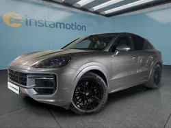 Grau Gebraucht 2024 Porsche Cayenne S SUV | 118.099 € (Superpreis)