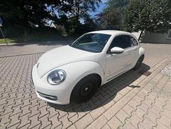 Weiß Gebraucht 2014 VW Beetle Design Limousine | 8.199 € (Guter Preis)