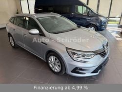 Grau Gebraucht 2021 Renault Mégane IV Business Limousine | 17.990 € (Fairer Preis)