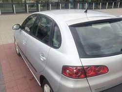 Grau Gebraucht 2003 Seat Ibiza | 1.950 € (Teuer)
