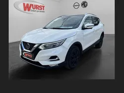 Brilliant white (m) Gebraucht 2019 Nissan Qashqai Tekna SUV | 18.990 € (Fairer Preis)