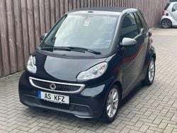 Schwarz Gebraucht 2016 Smart ForTwo Coupé Cabrio | 8.990 € (Fairer Preis)
