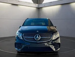 Schwarz Gebraucht 2024 Mercedes V300 AMG Van / Kleinbus | 64.700 € (Guter Preis)