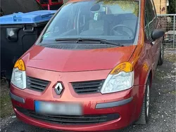 Rot Gebraucht 2007 Renault Modus Van / Kleinbus | 500 € (Guter Preis)