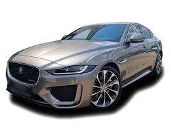 Silber Gebraucht 2023 Jaguar XE R-Dynamic Limousine | 50.395 €