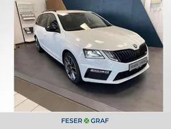 Moon weiss perleffekt Gebraucht 2020 Skoda Octavia RS Kombi | 25.990 € (Superpreis)