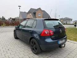 Blau Gebraucht 2006 VW Golf V Limousine | 2.850 € (Fairer Preis)