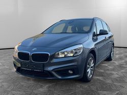 Grau Gebraucht 2017 BMW 218 Active Tourer Van / Kleinbus | 11.750 € (Guter Preis)