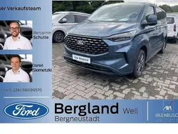 Blue metallic Neu 2025 Ford Tourneo Titanium Kombi | 61.980 € (Etwas zu teuer)