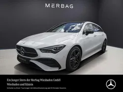 Polarweiß Gebraucht 2024 Mercedes CLA200 AMG Line Premium Kombi | 36.880 € (Teuer)