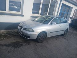 Silber Gebraucht 2006 Seat Ibiza Sport Limousine | 2.250 € (Fairer Preis)