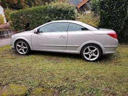 Gold Gebraucht 2006 Opel Astra Cabriolet Cabrio | 1.400 € (Guter Preis)