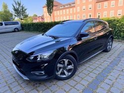 Schwarz Gebraucht 2019 Ford Focus Active Limousine | 14.900 € (Guter Preis)
