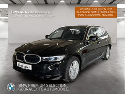 Schwarz Gebraucht 2022 BMW 320e Sport Line Kombi | 33.299 € (Etwas zu teuer)