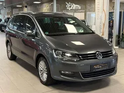 Indiumgrau Gebraucht 2015 VW Sharan Cup Van / Kleinbus | 13.990 € (Fairer Preis)