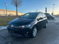 Schwarz Gebraucht 2015 VW Golf Sportsvan LOUNGE Van / Kleinbus | 15.550 € (Fairer Preis)