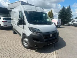 Grau Gebraucht 2024 Fiat Ducato Van | 35.900 € (Fairer Preis)