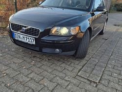 Schwarz Gebraucht 2004 Volvo S40 Summum Limousine | 2.900 € (Fairer Preis)