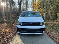 Weiß Gebraucht 2017 VW T6 Highline Van | 25.500 €
