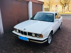 Weiß Gebraucht 1990 BMW 525 Limousine | 3.000 €