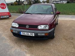 Rot Gebraucht 1995 VW Golf III Limousine | 1.950 €