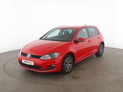Rot Gebraucht 2016 VW Golf VII Allstar Limousine | 12.990 € (Fairer Preis)