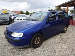 Blau Gebraucht 2002 Seat Cordoba Stella Kombi | 350 €