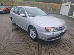 Silber Gebraucht 2002 Nissan Primera Limousine | 1.450 € (Etwas zu teuer)