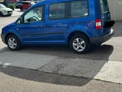 Blau Gebraucht 2009 VW Caddy Van / Kleinbus | 4.700 €