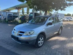 Silber Gebraucht 2006 Mitsubishi Outlander Invite SUV | 1.250 €