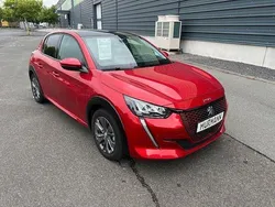 Rot Gebraucht 2020 Peugeot e-208 Allure Kleinwagen | 14.700 € (Guter Preis)